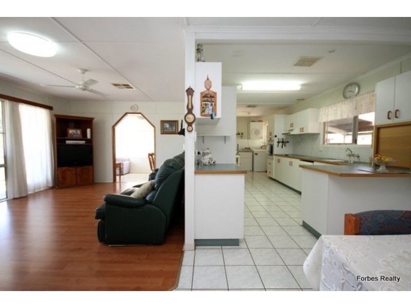 7 Hall Street, Dalby QLD 4405