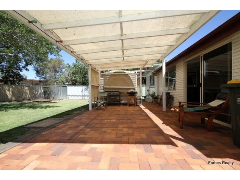 7 Hall Street, Dalby QLD 4405