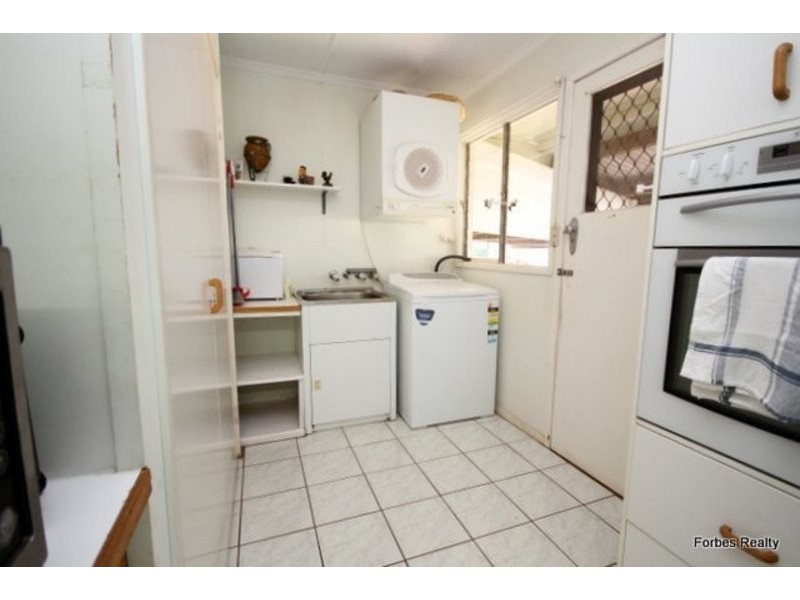 7 Hall Street, Dalby QLD 4405