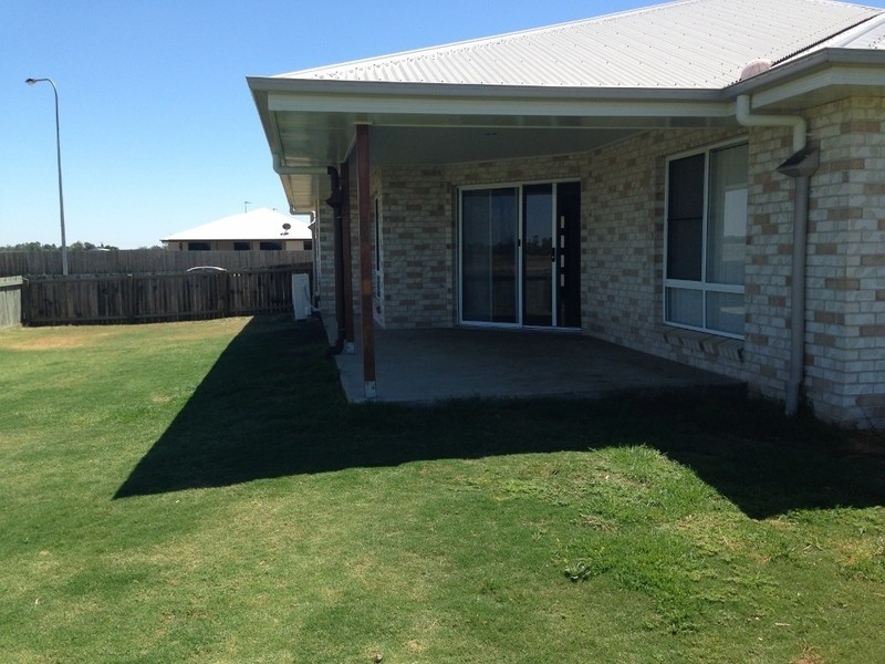 38 Diggers Drive, Dalby QLD 4405