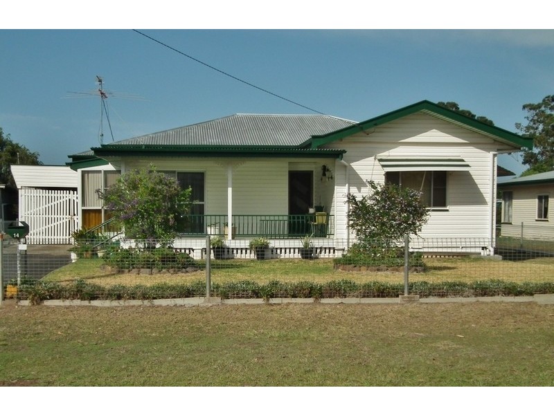 14 Moreton Street, Dalby QLD 4405