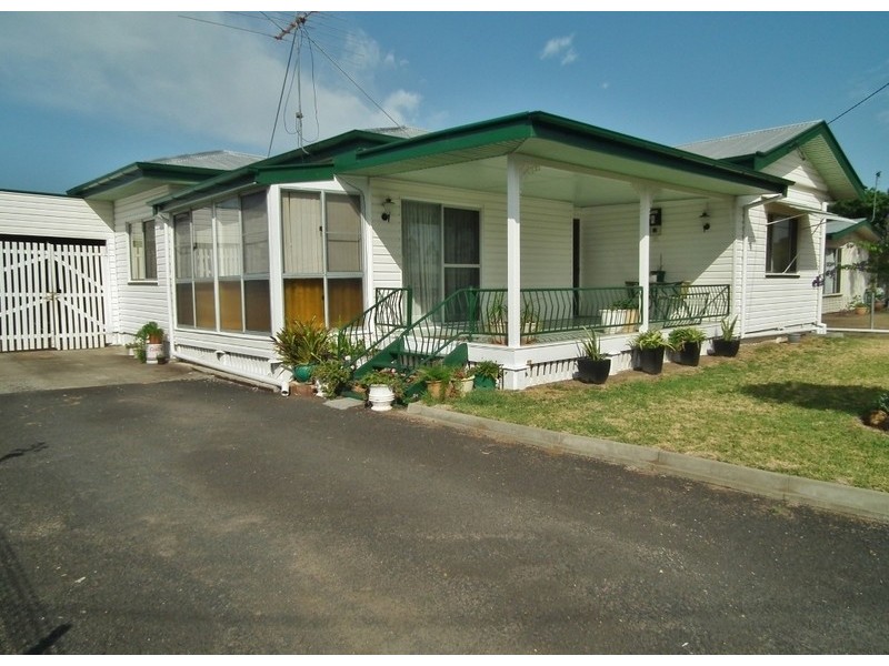 14 Moreton Street, Dalby QLD 4405