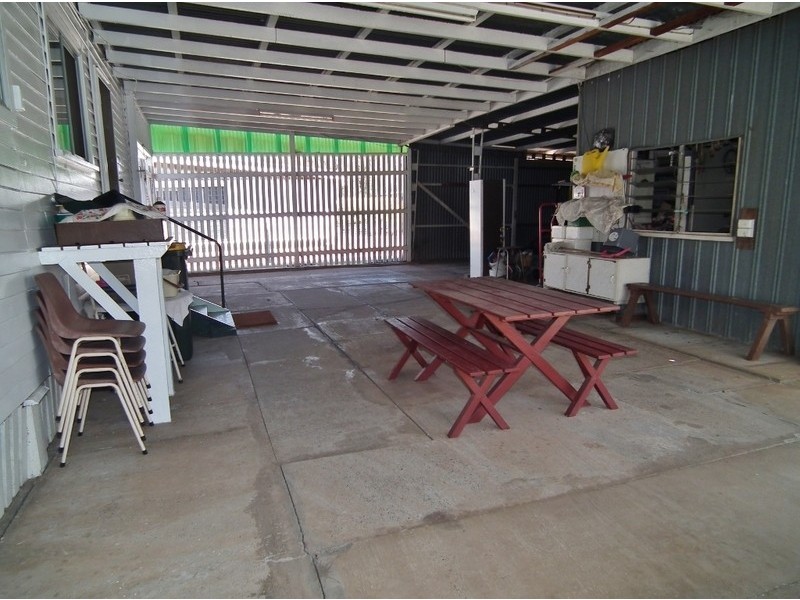 14 Moreton Street, Dalby QLD 4405