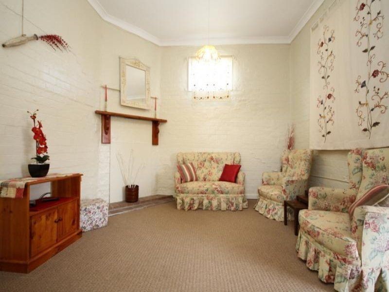 16 Matheson Street, Dalby QLD 4405