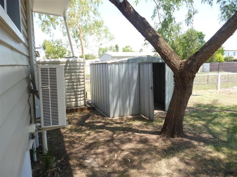 8 Carlow Drive, Dalby QLD 4405