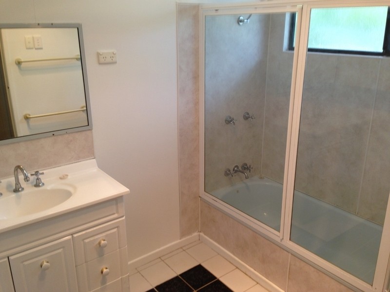 30 Charles Street, Dalby QLD 4405