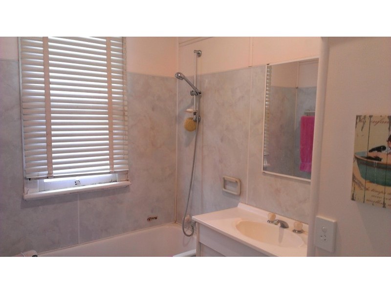 70 Arthur, Dalby QLD 4405