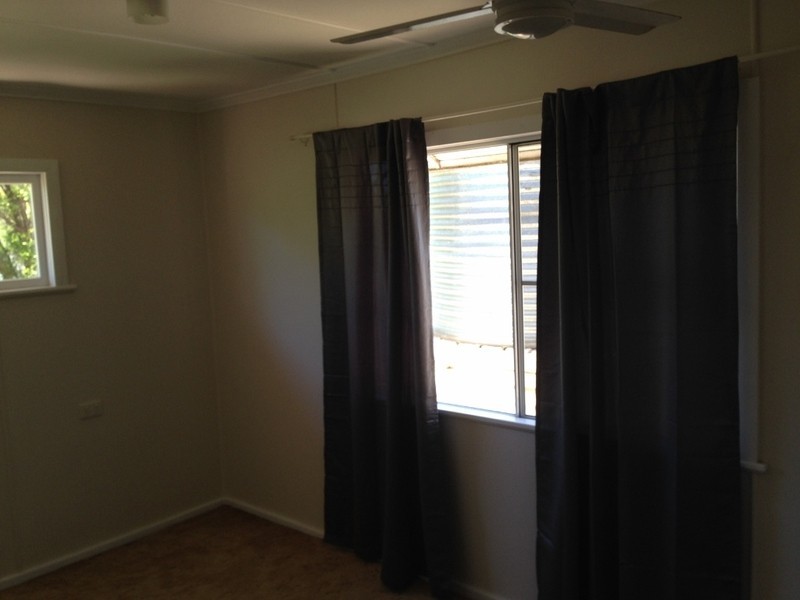 9 Moreton Street, Dalby QLD 4405