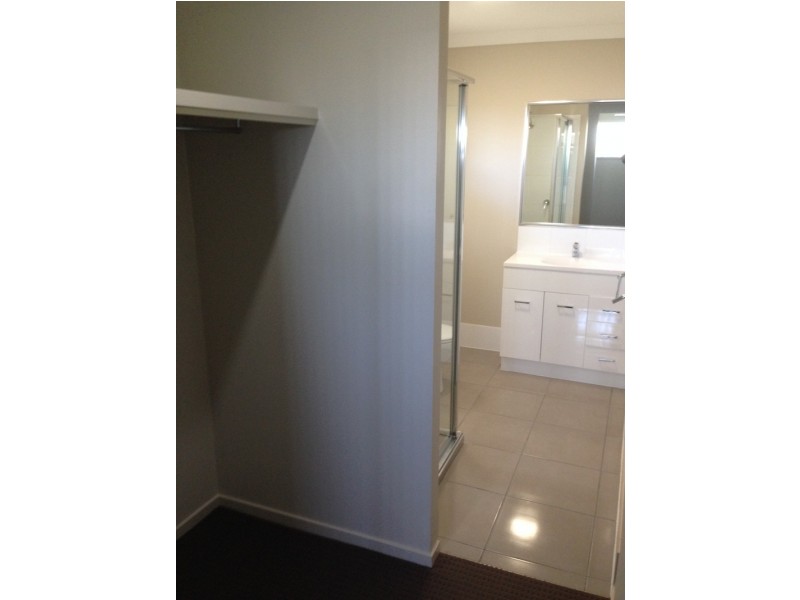 32 Gosden Drive, Dalby QLD 4405