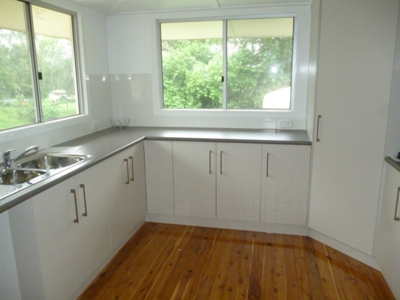 20  Marble Street, Dalby QLD 4405