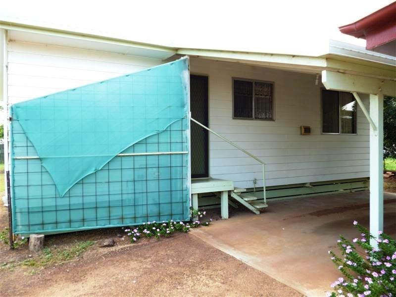 63 Wood Street, Dalby QLD 4405