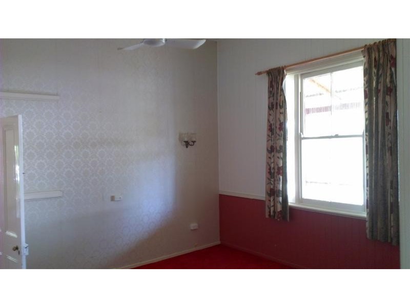 150 Hayden Street, Dalby QLD 4405