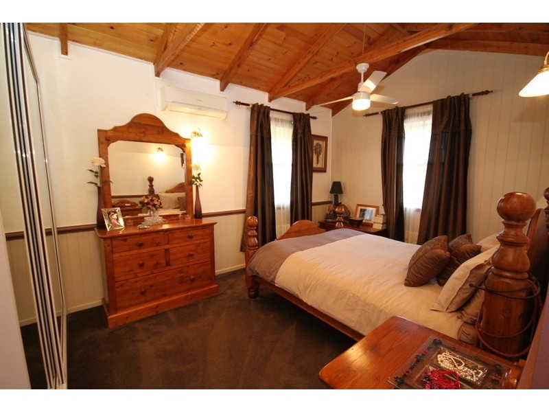 23 James Street, Dalby QLD 4405