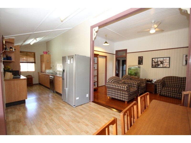 23 James Street, Dalby QLD 4405