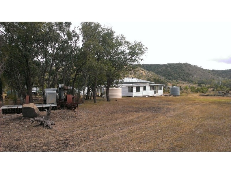 5827 Bunya Highway, Bell QLD 4408