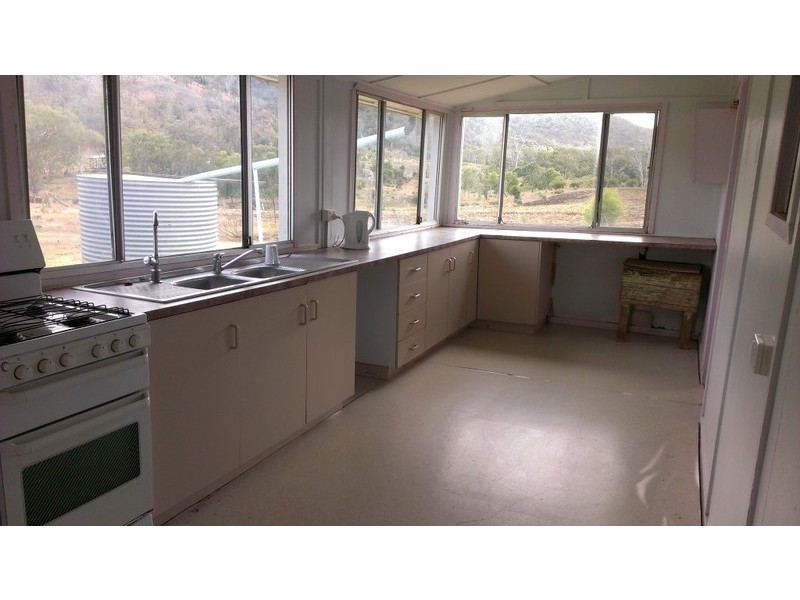 5827 Bunya Highway, Bell QLD 4408