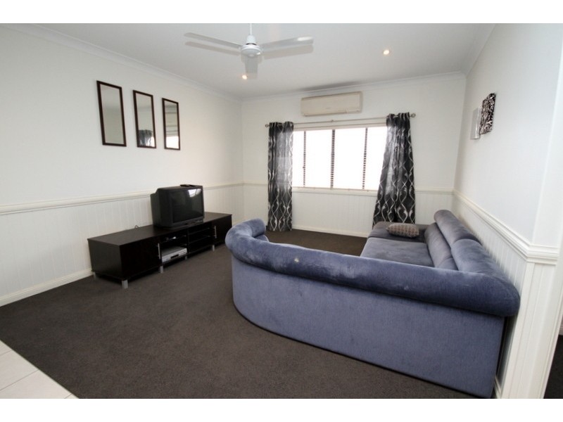 19 Burke Street, Dalby QLD 4405