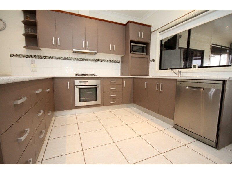 19 Burke Street, Dalby QLD 4405