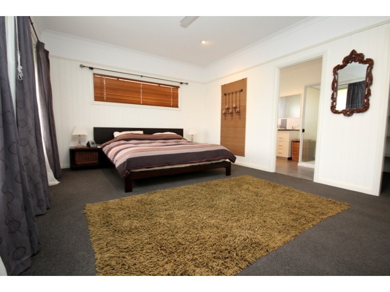 19 Burke Street, Dalby QLD 4405