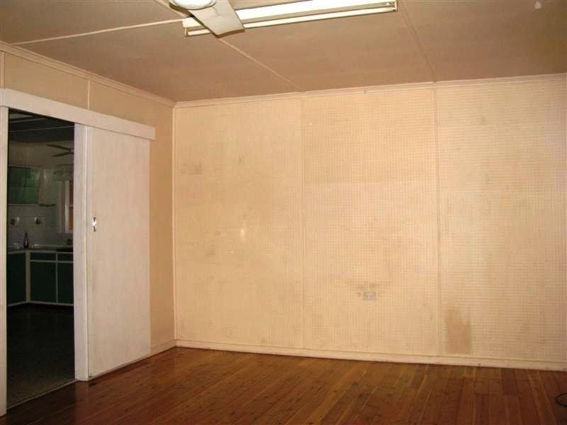 18 Ayrton Street, Dalby QLD 4405