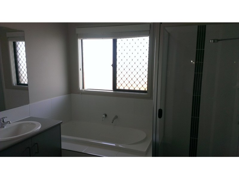 58  Gosden Drive, Dalby QLD 4405