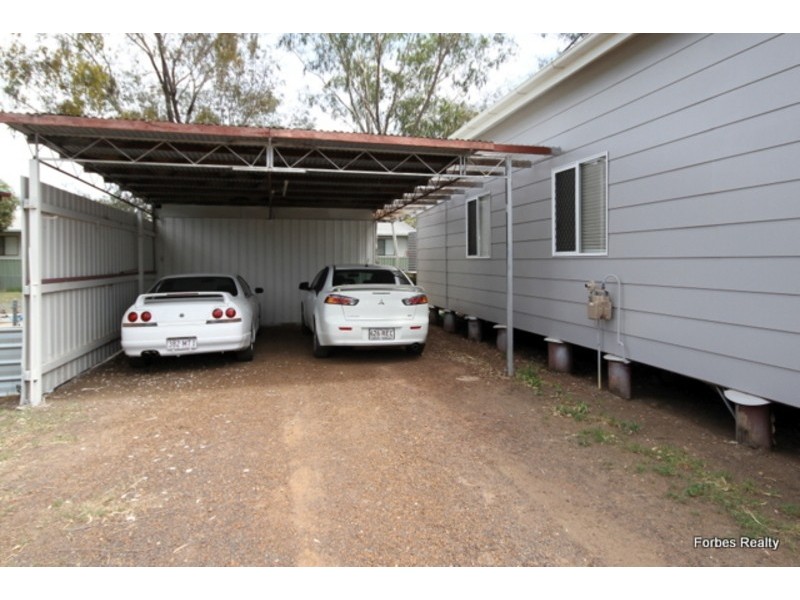 88  Orpen Street, Dalby QLD 4405