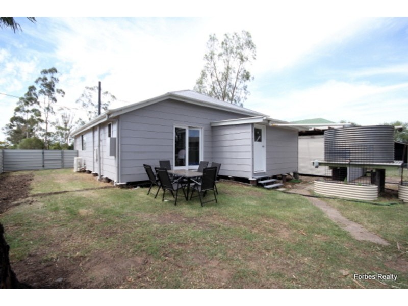 88  Orpen Street, Dalby QLD 4405