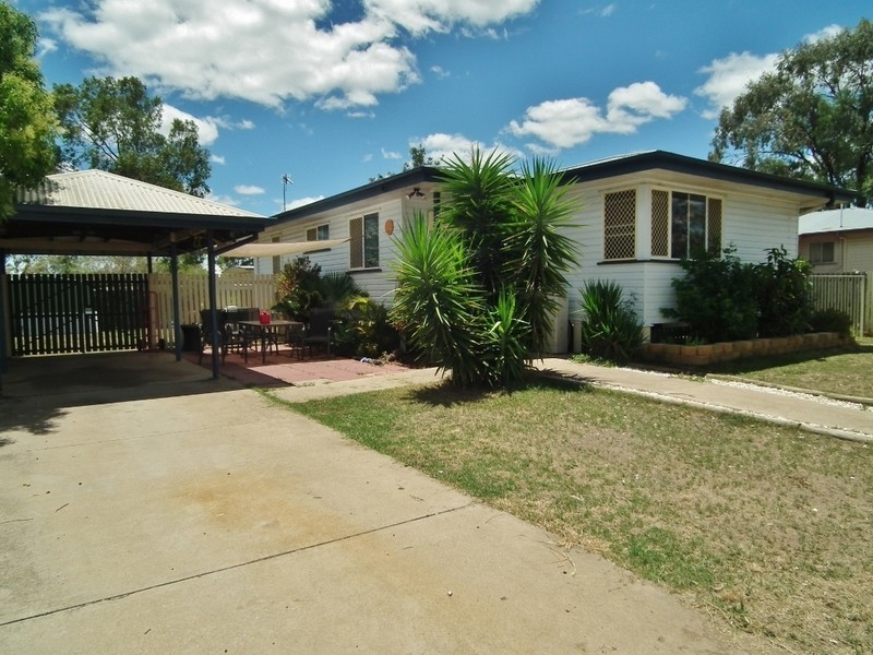 43 Wyley Street, Dalby QLD 4405
