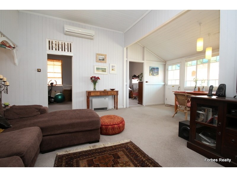 2 Wharf Street, Dalby QLD 4405