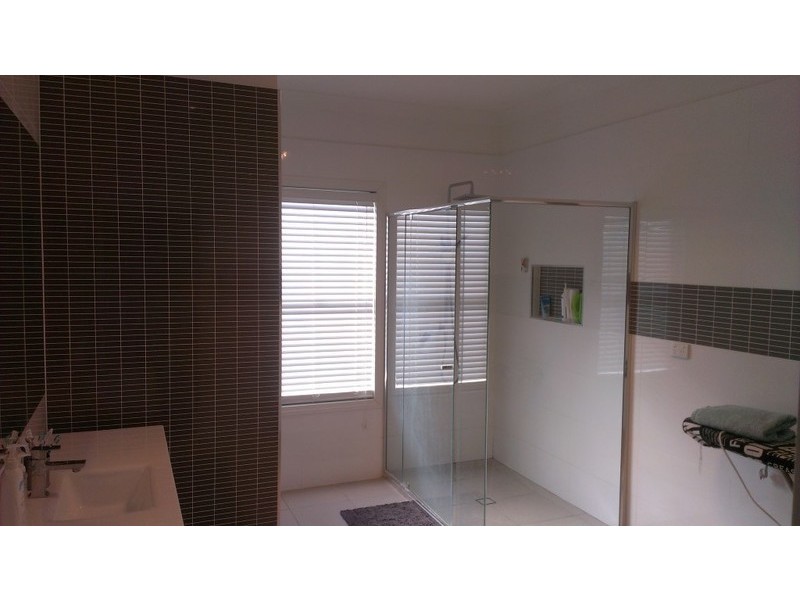 12 Vanessa Drive, Dalby QLD 4405