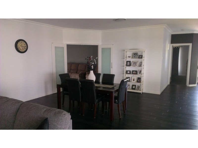 12 Vanessa Drive, Dalby QLD 4405