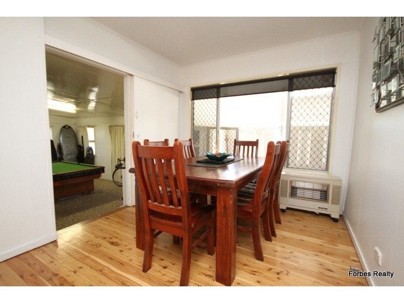 22 Ayrton Street, Dalby QLD 4405