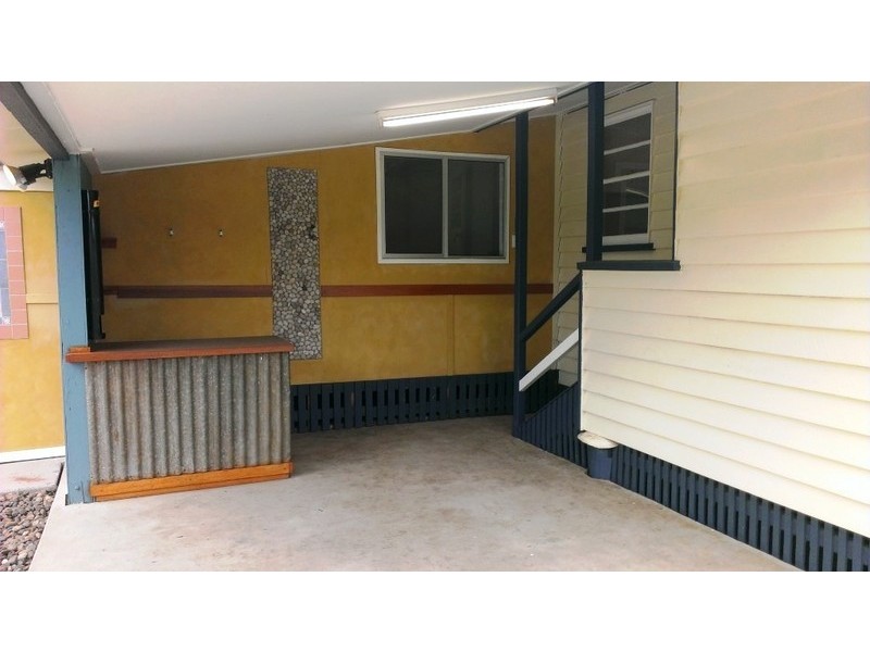 19 Orpen Street, Dalby QLD 4405