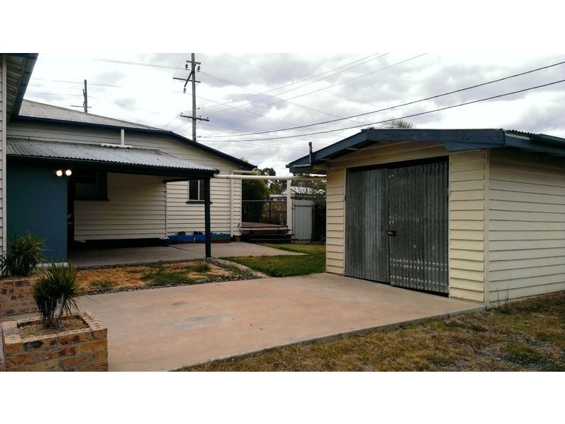 19 Orpen Street, Dalby QLD 4405