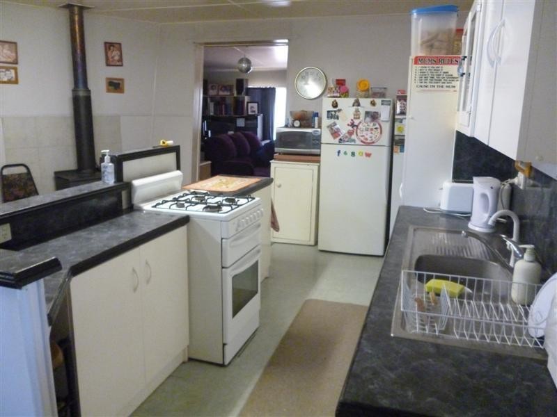 53 Cassidy Street, Bell QLD 4408