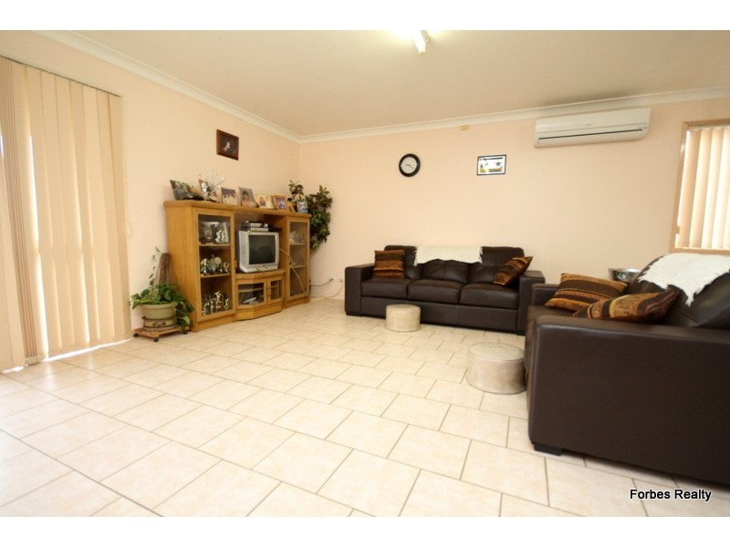 84 Curtis Street, Dalby QLD 4405