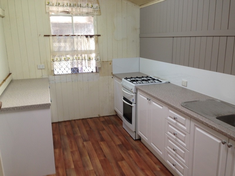 24 Etty Street, Dalby QLD 4405
