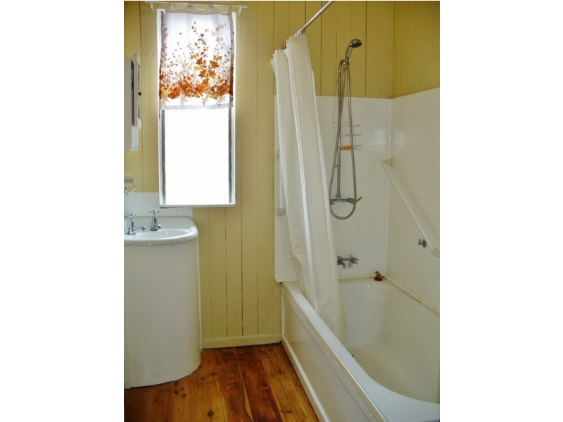 119 Pratten Street, Dalby QLD 4405