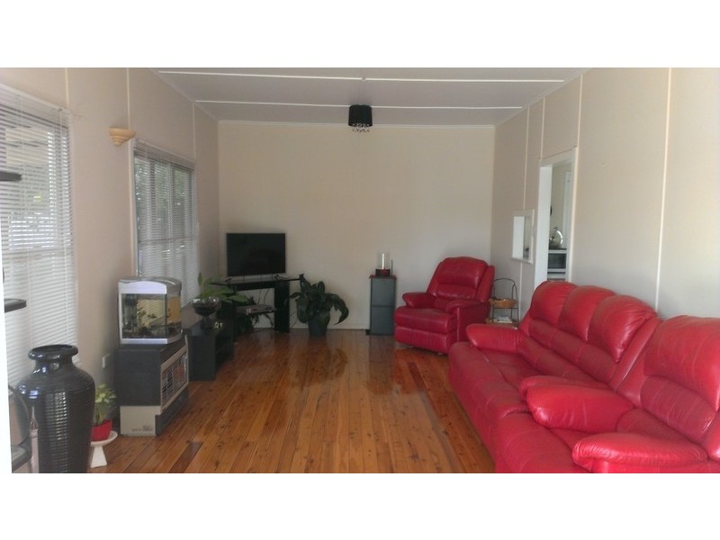 11 Higginbotham Street, Dalby QLD 4405