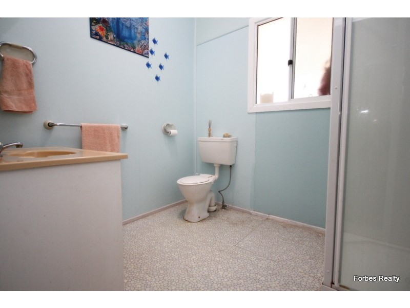27 Myall Street, Dalby QLD 4405