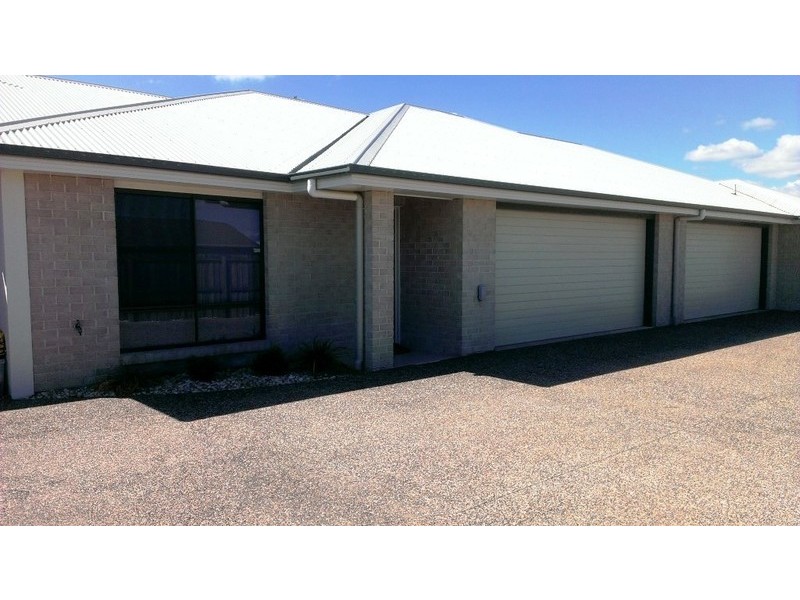 2/62 Gosden Drive, Dalby QLD 4405