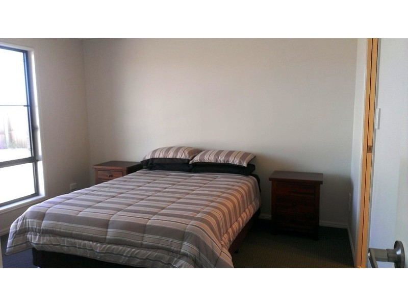 2/62 Gosden Drive, Dalby QLD 4405