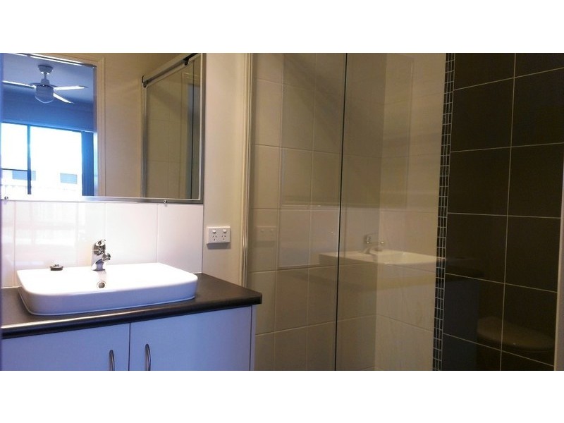 2/62 Gosden Drive, Dalby QLD 4405