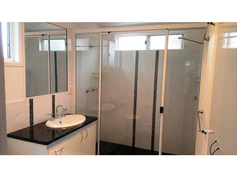 15 Carindale drive, Dalby QLD 4405
