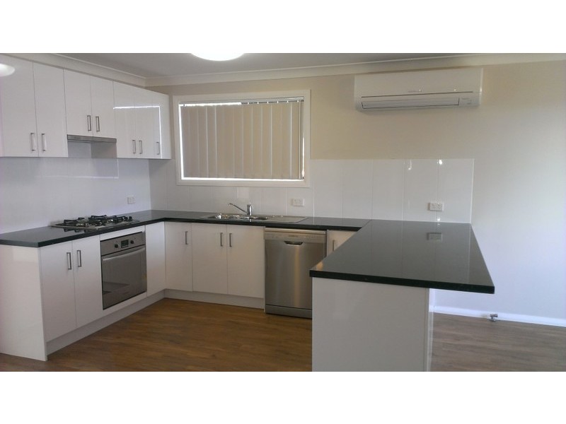 85 Curtis Street, Dalby QLD 4405