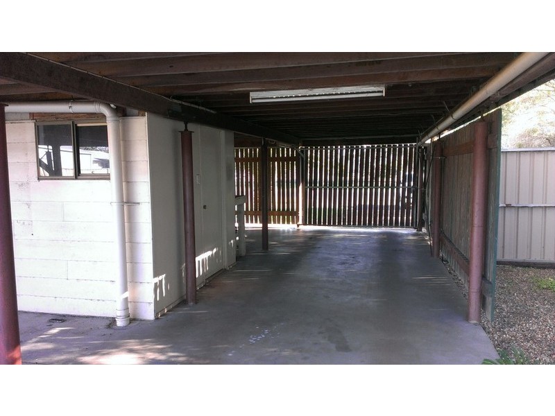 85 Curtis Street, Dalby QLD 4405