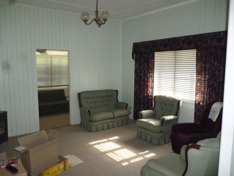 17  Patrick Street, Dalby QLD 4405