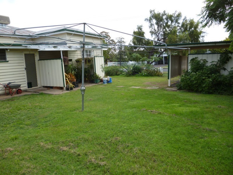 17  Patrick Street, Dalby QLD 4405