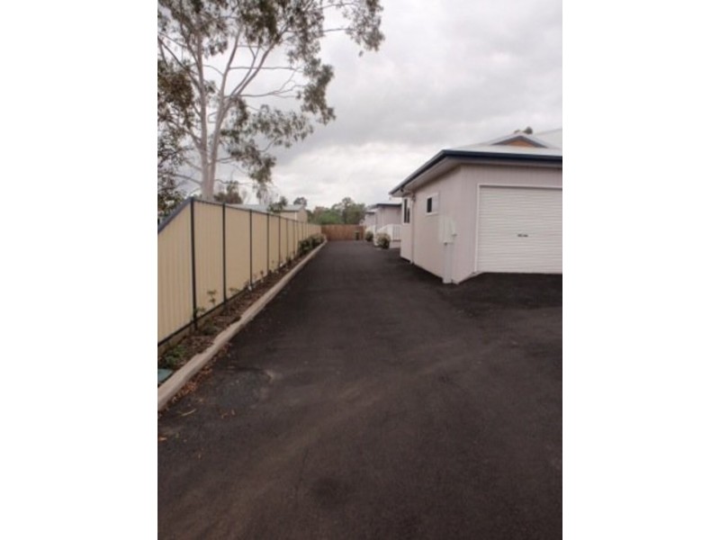1, 2 & 3/19  Homebush Street, Dalby QLD 4405