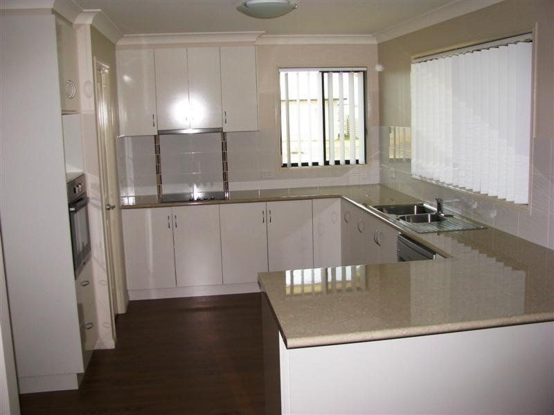 18 Vanessa Drive, Dalby QLD 4405